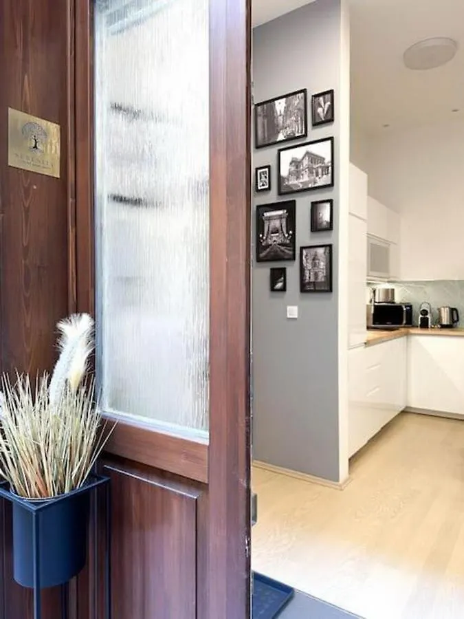 Serenity Luxury Apartment Budapest 0*,  Hungary