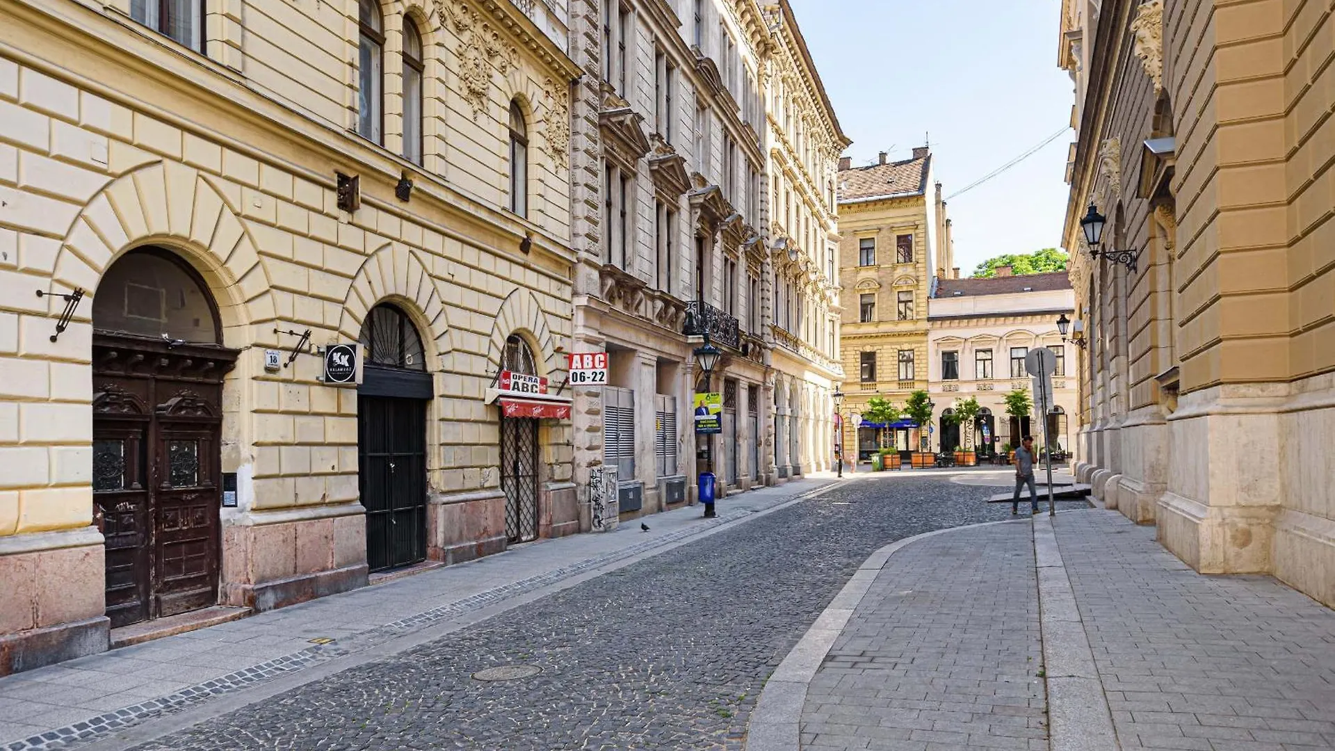 Serenity Luxury Apartment Budapest 0*,
